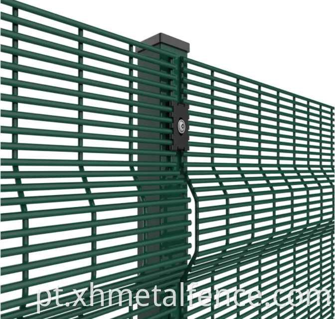 Metal Chain Link Fencing